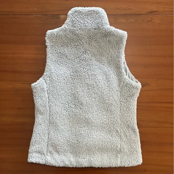 🌄 Patagonia Women’s Los Gatos Fleece Vest Drifter Grey Gray Size L Cozy Layering - Picture 3 of 13